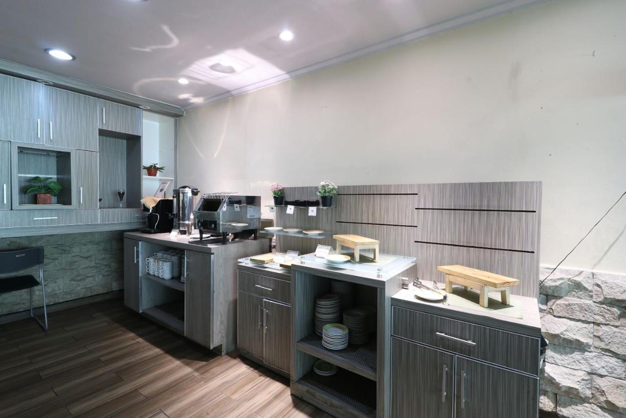 Tamarin Hotel Jakarta Manage By Vib Hospitality Management Екстериор снимка