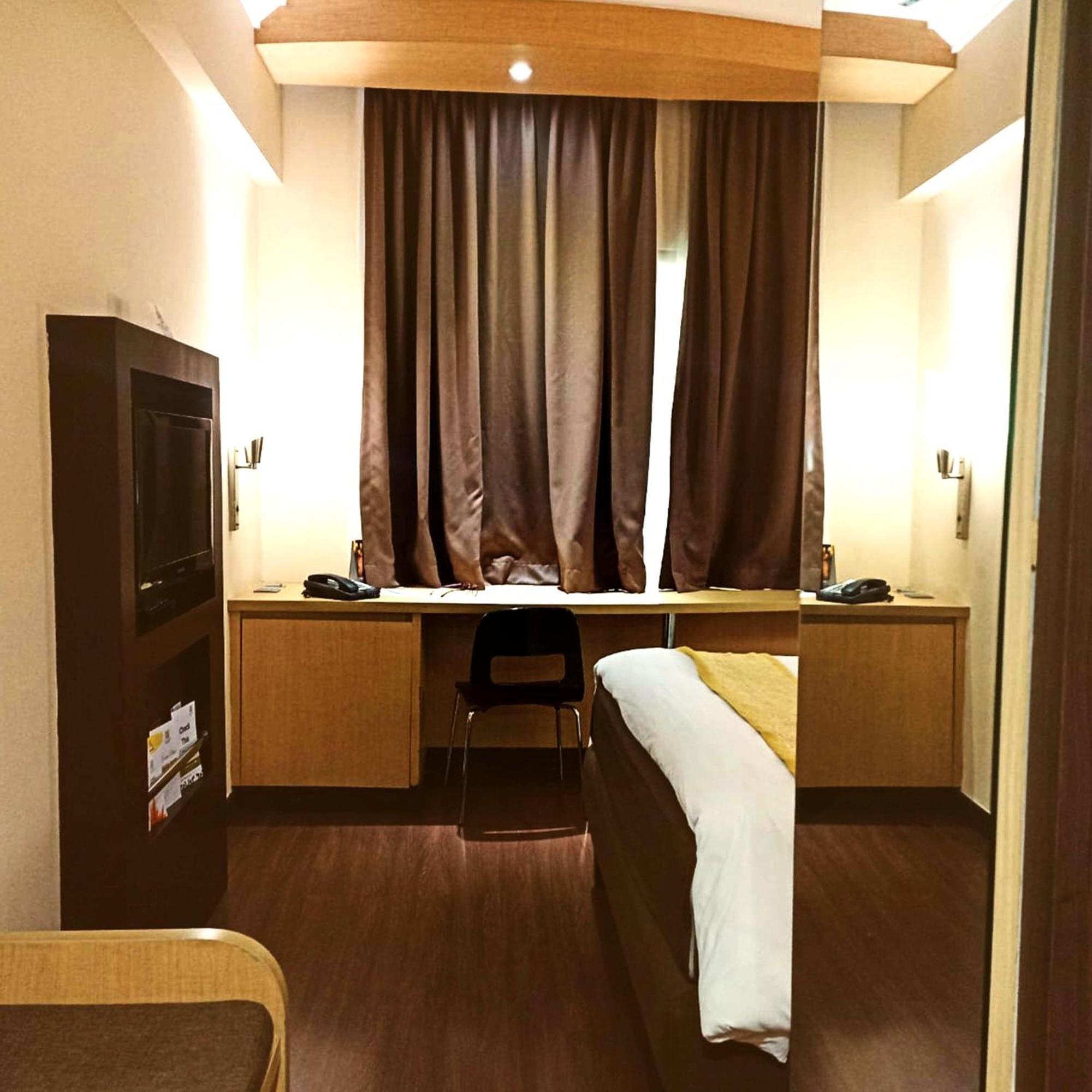 Tamarin Hotel Jakarta Manage By Vib Hospitality Management Екстериор снимка