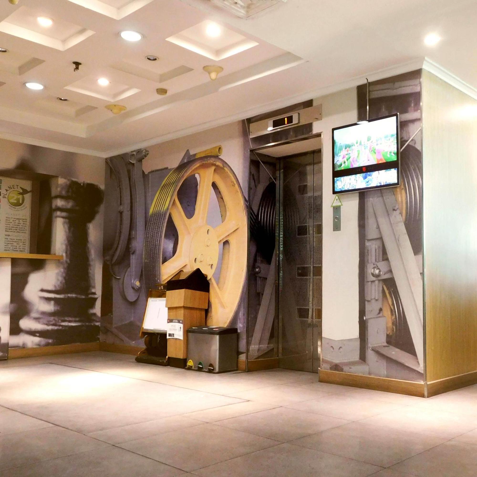 Tamarin Hotel Jakarta Manage By Vib Hospitality Management Екстериор снимка