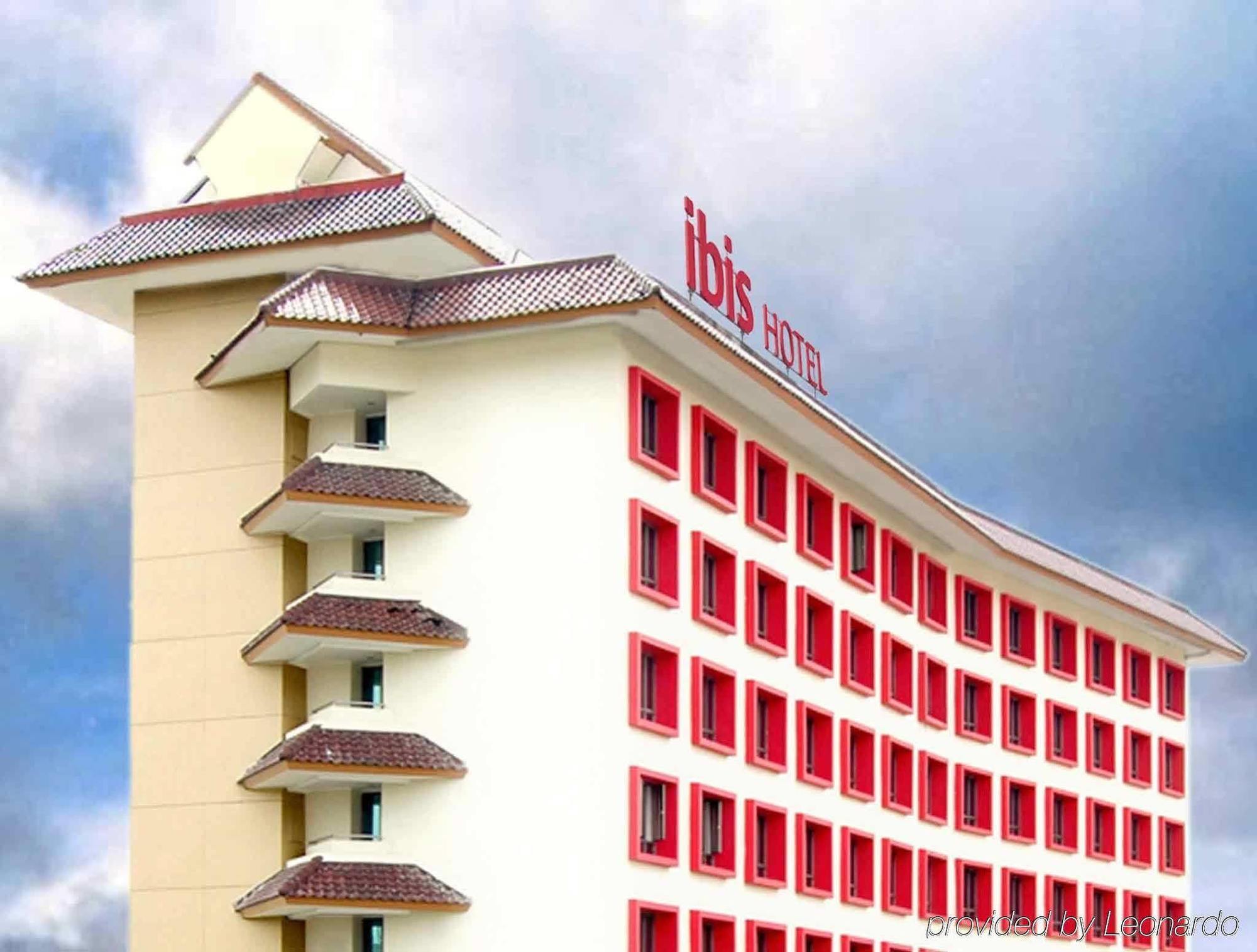 Tamarin Hotel Jakarta Manage By Vib Hospitality Management Екстериор снимка