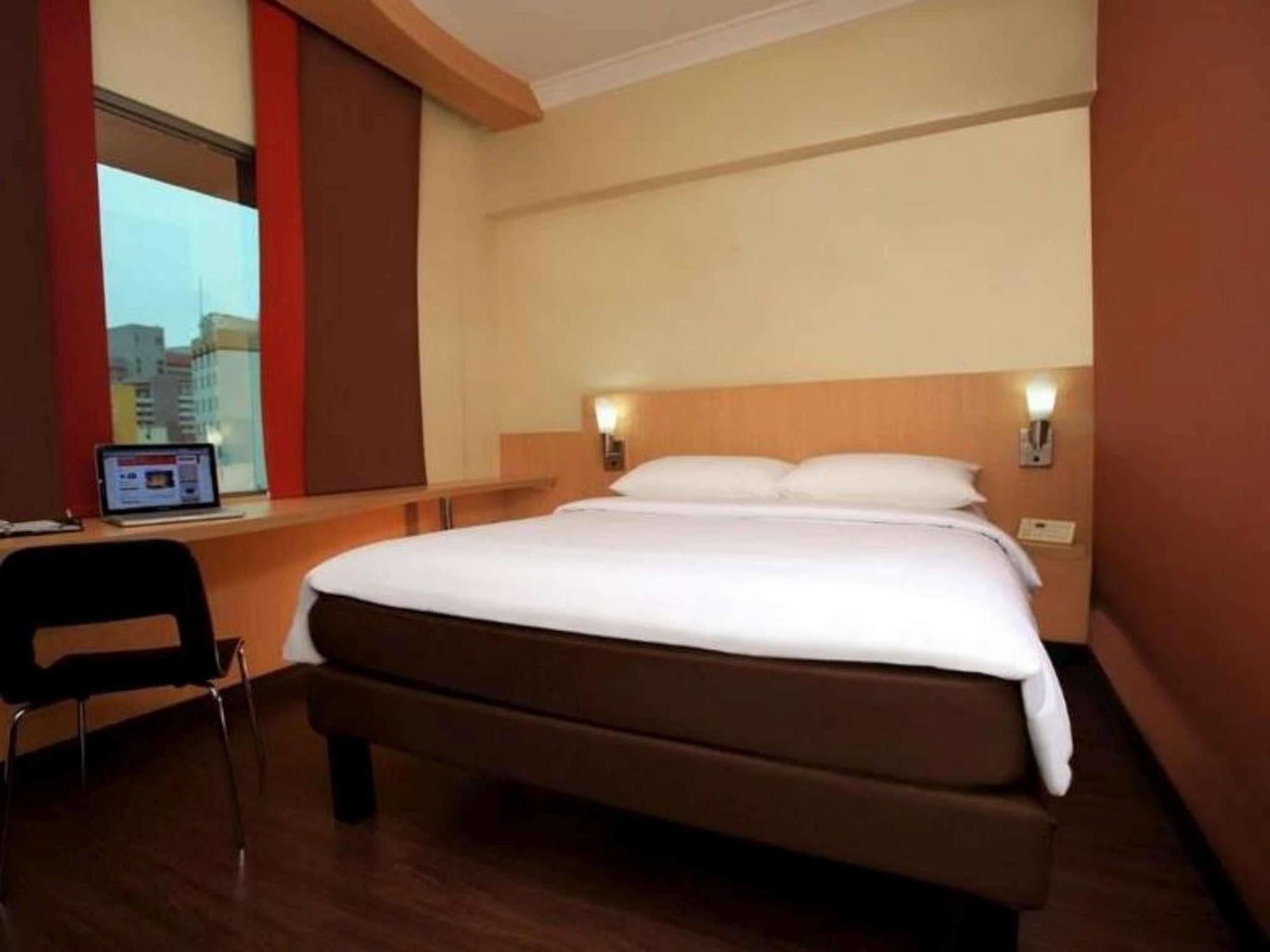 Tamarin Hotel Jakarta Manage By Vib Hospitality Management Екстериор снимка